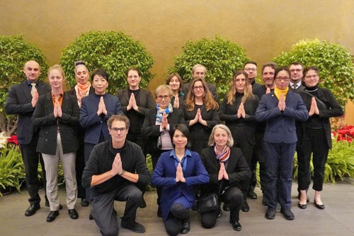 Image for article Falun Dafa Practitioners in Italy and Spain Wish Master Li a Happy New Year