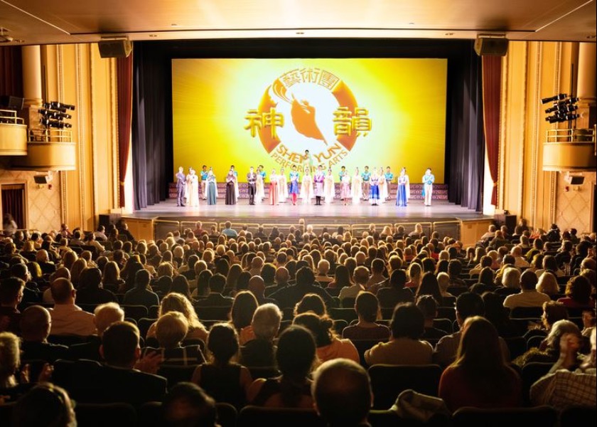 Image for article Theatergoers in Three U.S. States Cherish Shen Yun: “A Beautiful Sense of Hope”