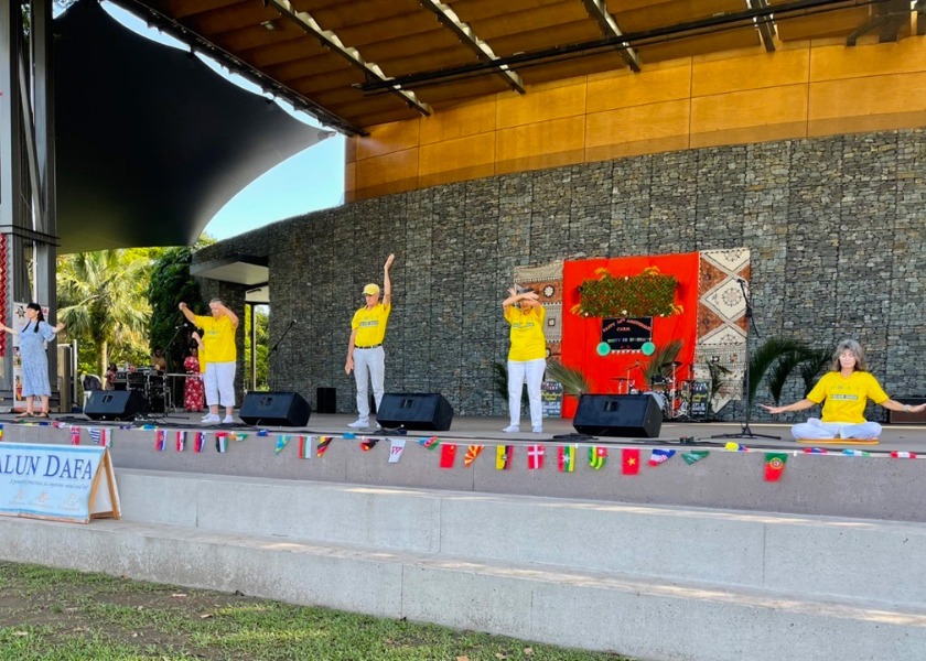 Image for article Australia: Falun Dafa Warmly Welcomed at Multicultural Festival