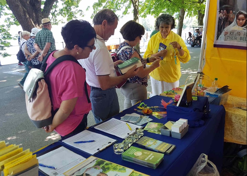 Image for article Austria and Germany: Introducing Falun Dafa on the Shores of Lake Constance