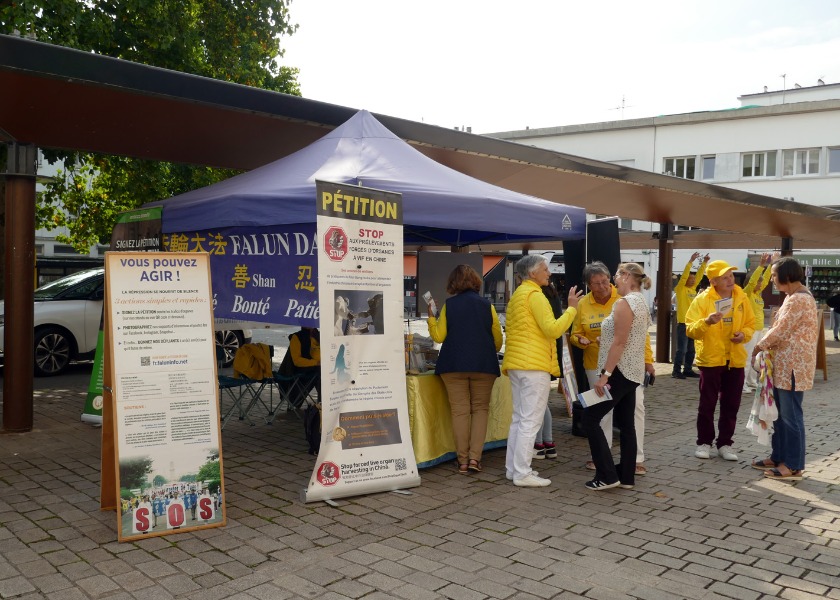 Image for article France: Introducing Falun Dafa in Lorient