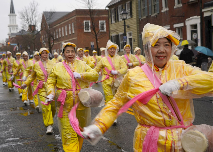 Image for article Washington, DC: Falun Dafa Group Awarded First Place in Presidents’ Day Parade