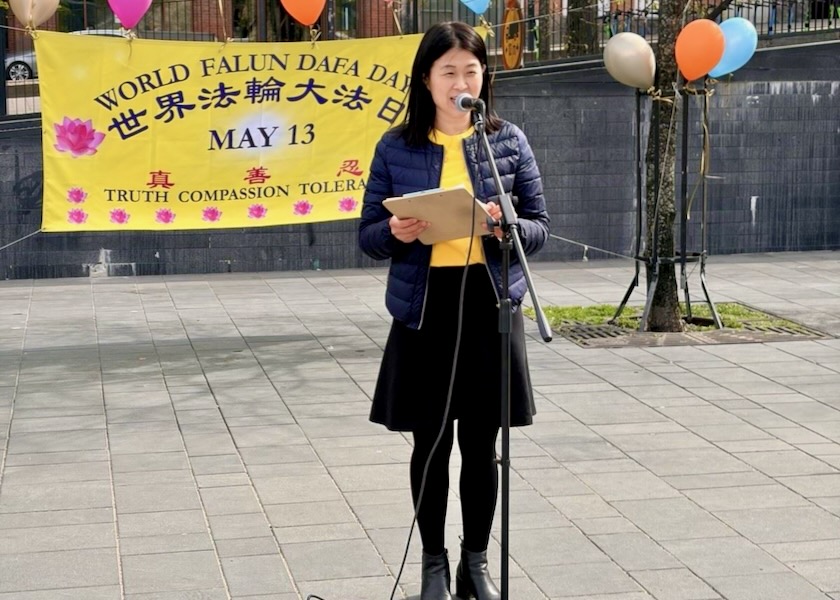 Image for article Finland: World Falun Dafa Day Celebration in Helsinki Earns Praise