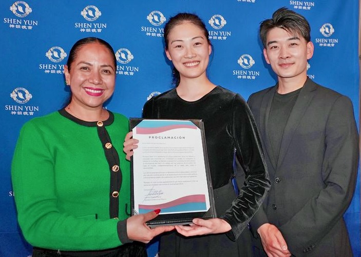 Image for article Theatergoers in Europe and the Americas Value Shen Yun: “Meaningful and Important”
