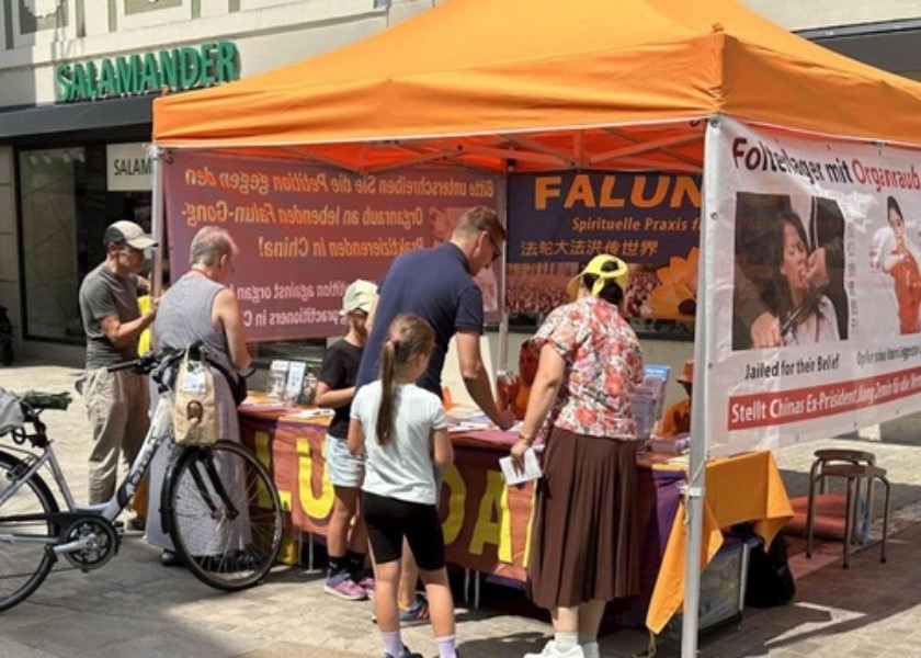 Image for article Regensburg, Germany: People Learn About the CCP’s Organ Harvesting