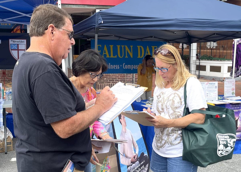 Image for article People Condemn Forced Organ Harvesting at Riverwalk Freedom Festival in Delaware
