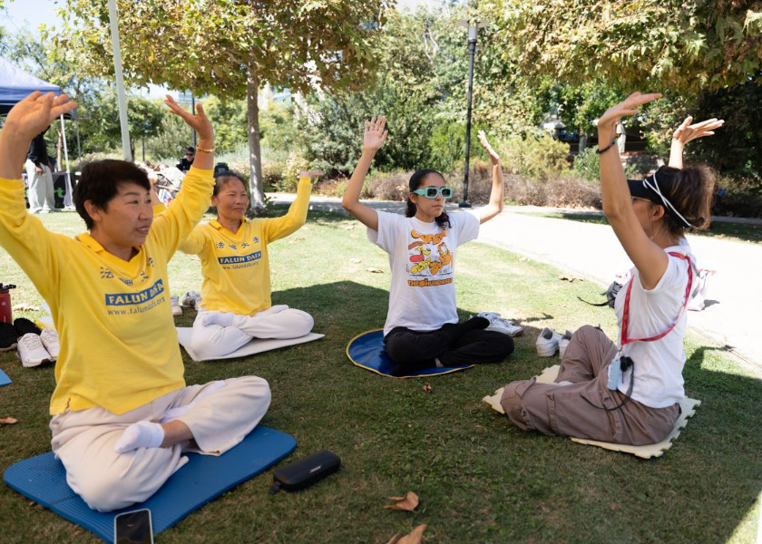 Image for article San Diego: Practitioners Invited to Introduce Falun Dafa at Community Events